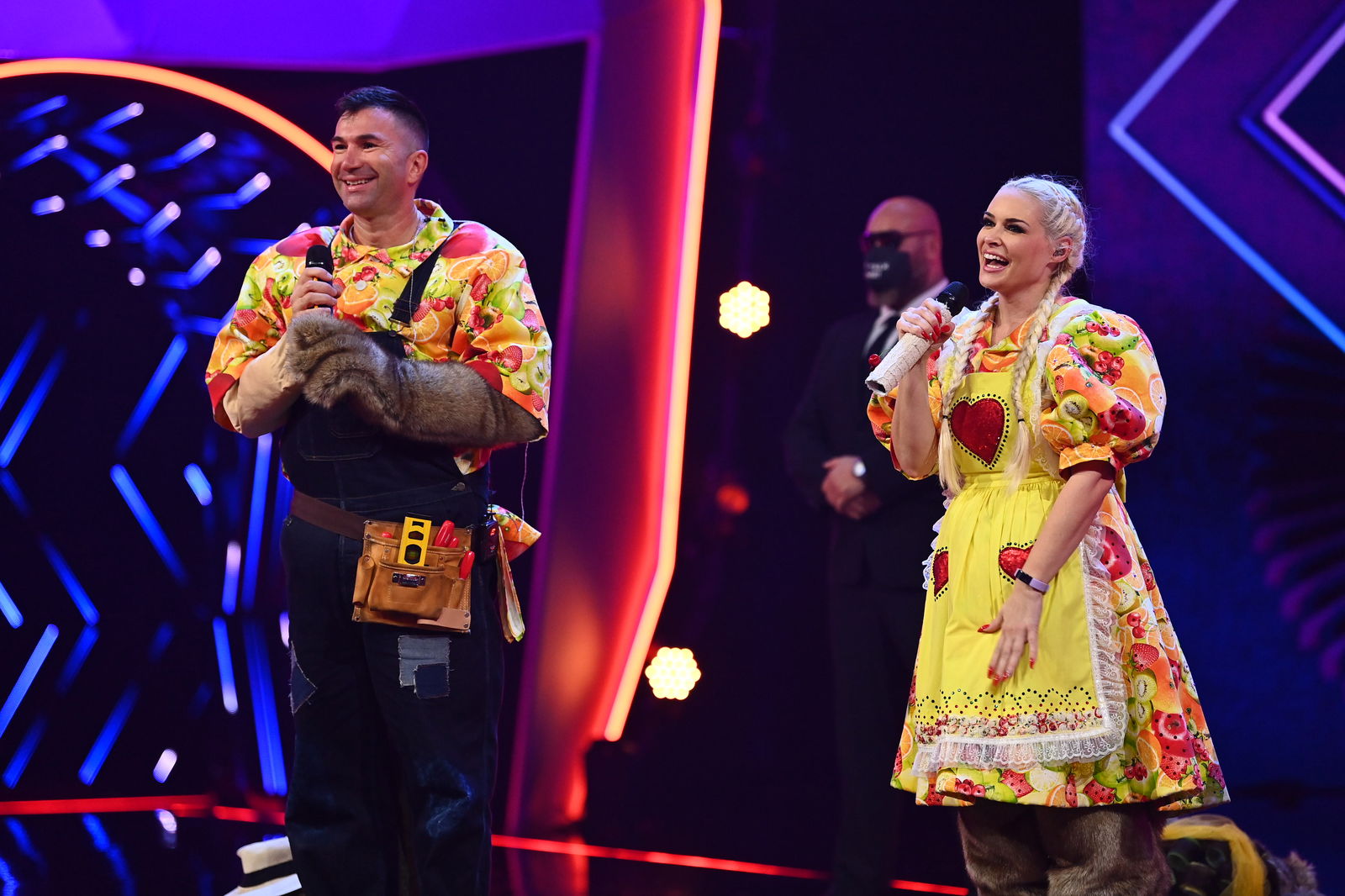 Enthüllt: Unter den Erdmännchen verbergen sich Daniela Katzenberger und Lucas Cordalis.