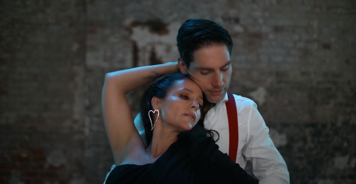 Michelle & Christian Polanc im Musikvideo zu "Vorbei, vorbei"