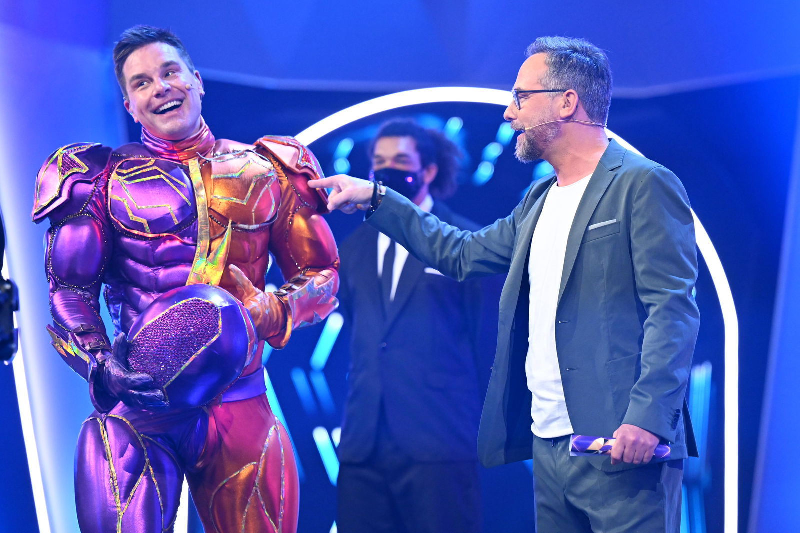 Eloy de Jong als Maximum Power bei The Masked Dancer