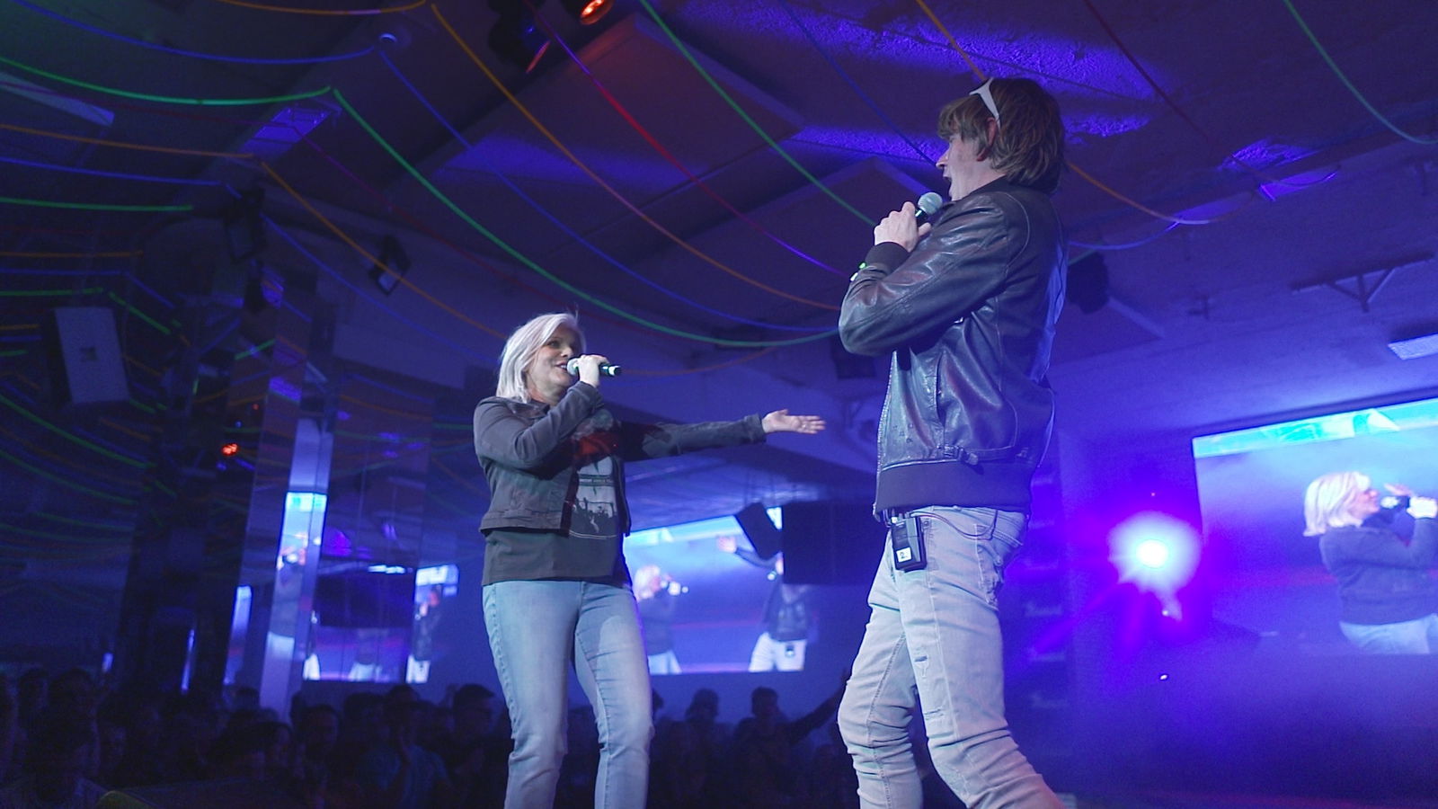 Birgit Schrowange & Mickie Krause in der SAT.1-Dokutainment-Reihe „Unser Mallorca"