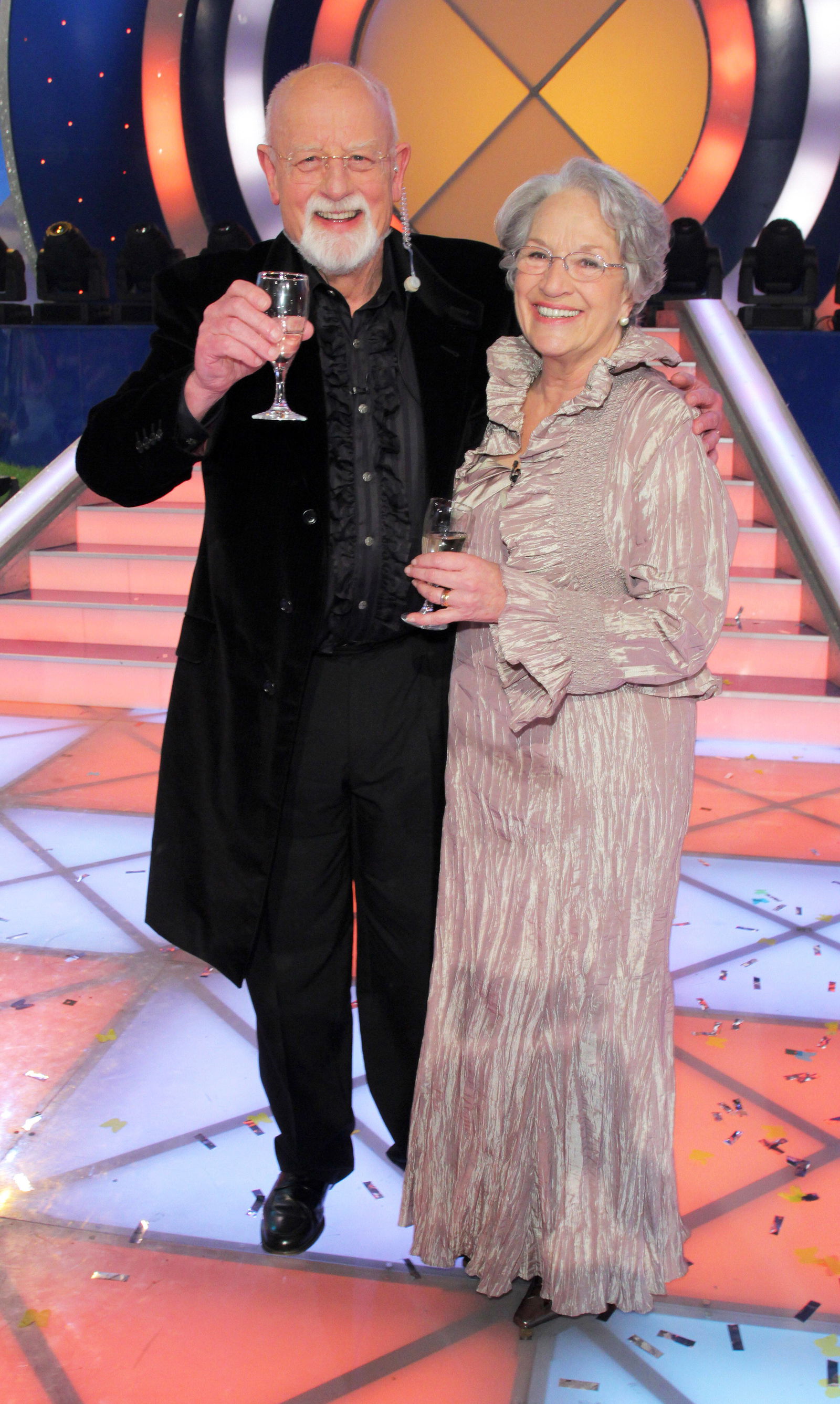 Roger Whittaker mit seiner Frau Natalie O'Brien (2011)