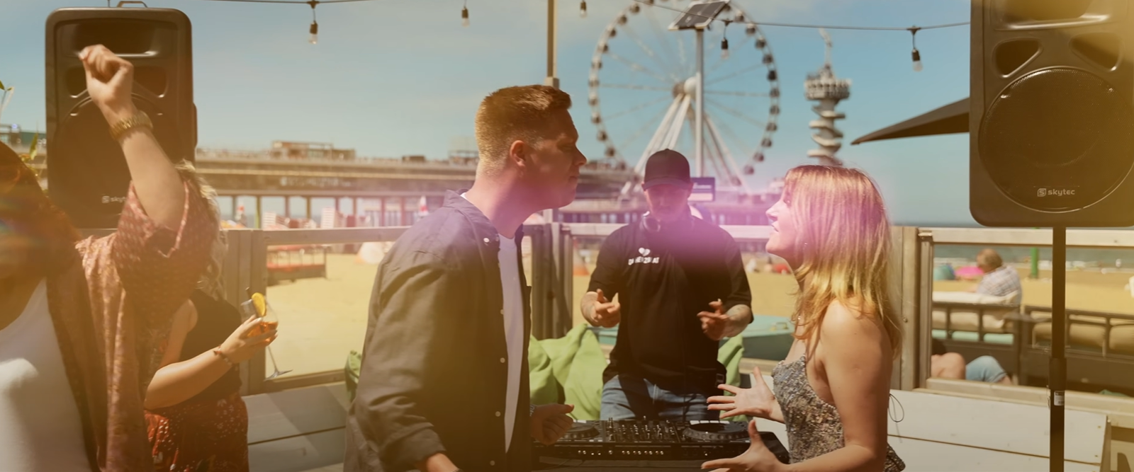 DJ Herzbeat & Neonlicht