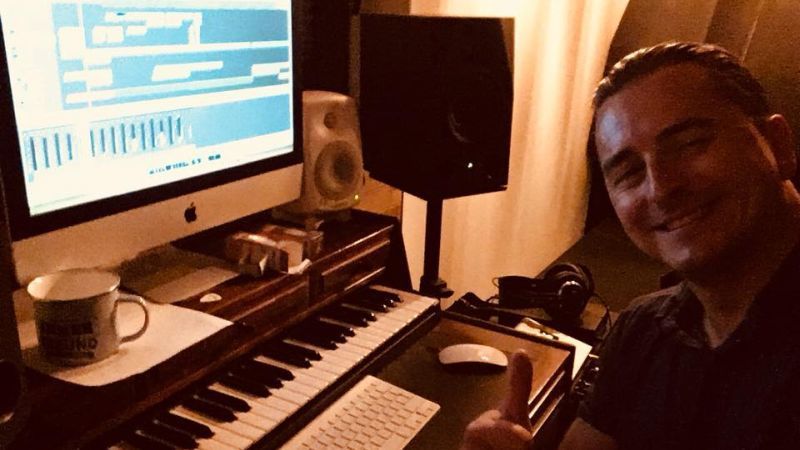 Andreas Gabalier im Studio 800x450