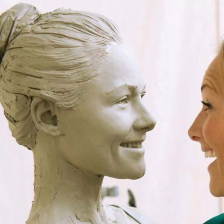 helene fischer sexpuppe The wax figure of German singer Helene Fischer is presented at the Madame  Tussauds wax museum in Berlin, Germany, 18 December 2015. Photo: Jens  Kalaene/dpa Stock Photo main image 0