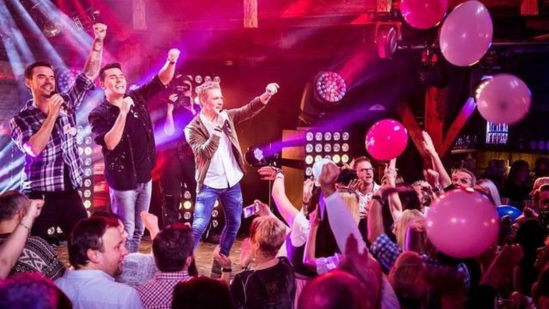 Klubbb3 Hüttenparty 800x450