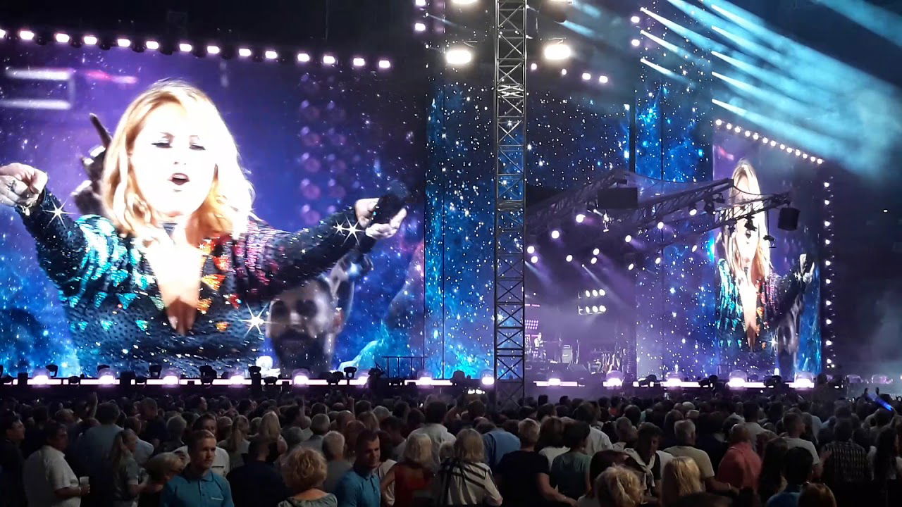 HELENE FISCHER STADION TOURNEE 06.07.2018 Düsseldorf Wir brechen das Schweigen