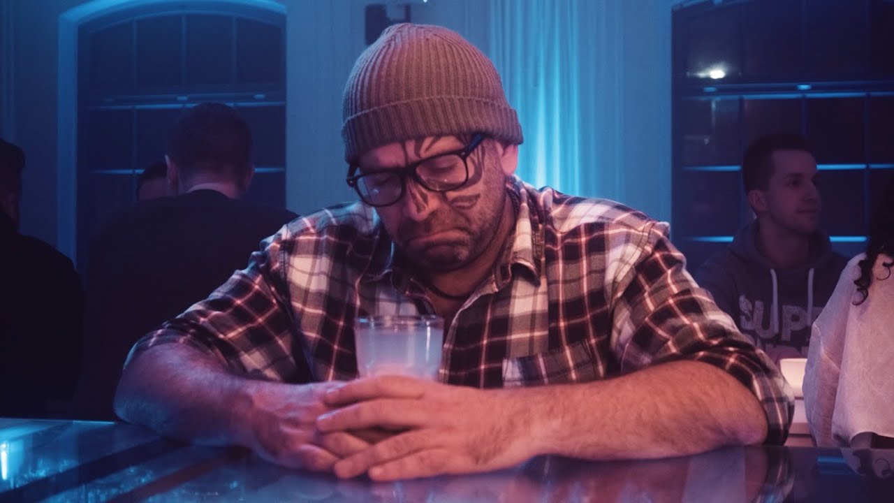 Matthias Distel - Freak (Official Video)