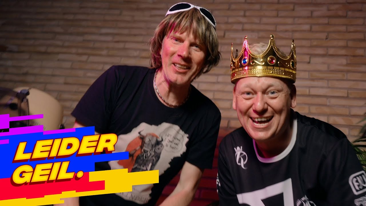 Mickie Krause & Knossi - 10 nackte Friseusen (Offizielles Musikvideo - Silberhochzeits-Edition)